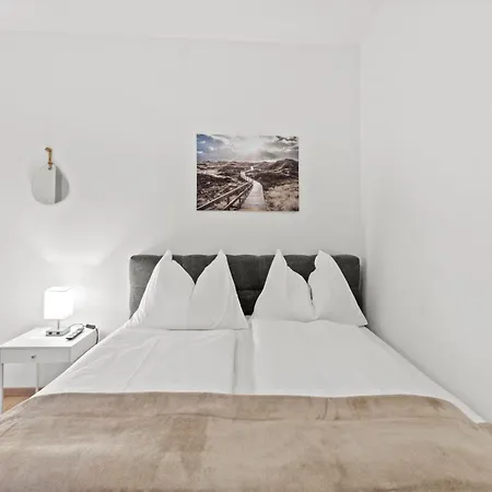 Farawayhomes #4 * 뮈르츠슐라크